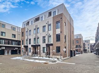 32 Spruce Pines Cres, Toronto, ON M4A 2X2