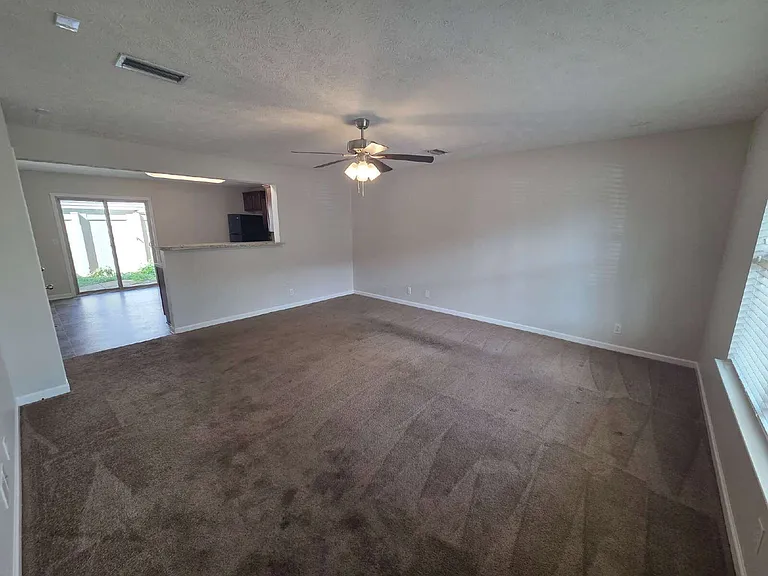 4130 War Emblem Ln — Photo 2
