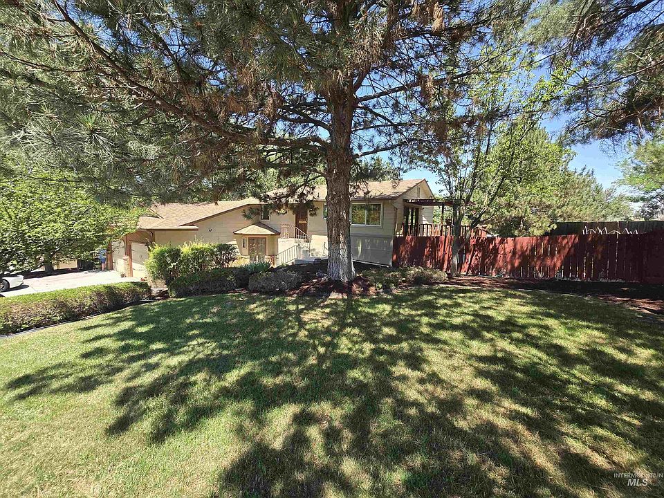 1st image of 12050 W Hidden Valley Rim Rd