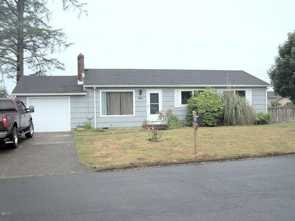 1st image of 629 NE Benton St