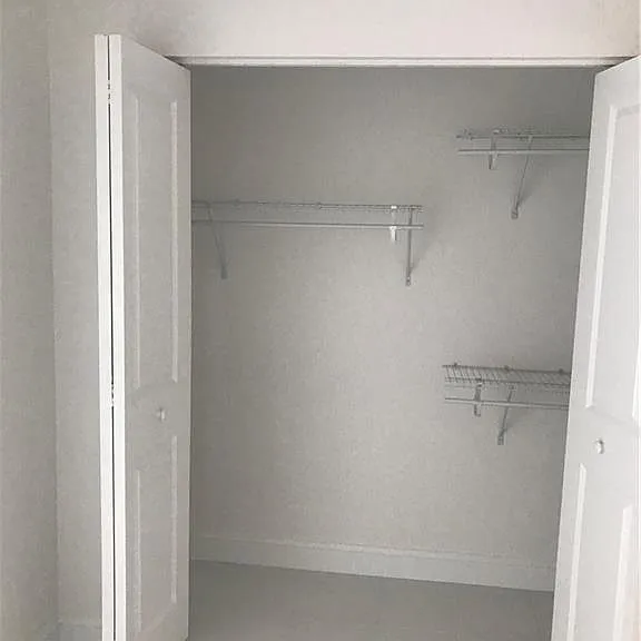 523 Broad Ave S #523 — Photo 11