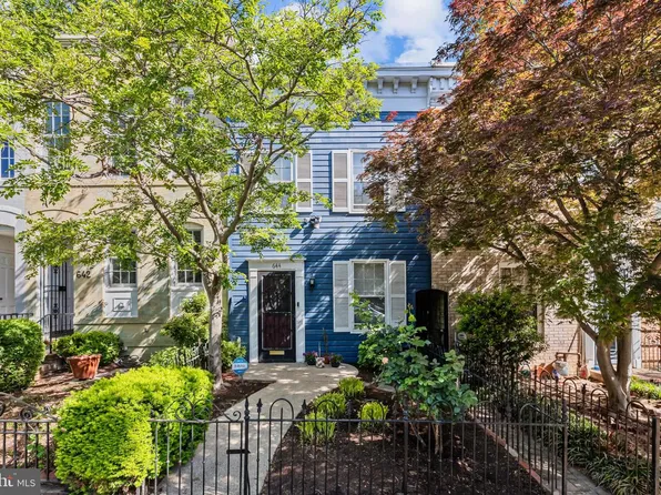 644 E St SE, Washington, DC 20003