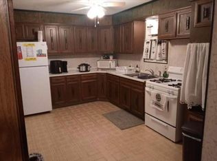 614 N Cedar St, New Castle, PA 16102