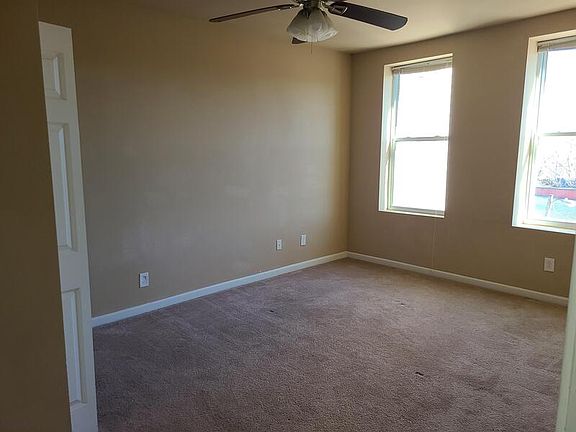 5th image of 112 W 39th St APT 6