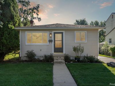 12300 Cavell St, Livonia, MI, 48150