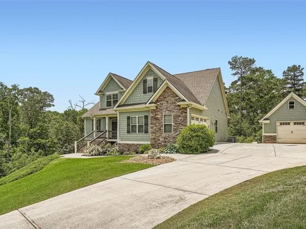 46 Grand Georgian Ct NE, Cartersville, GA 30121