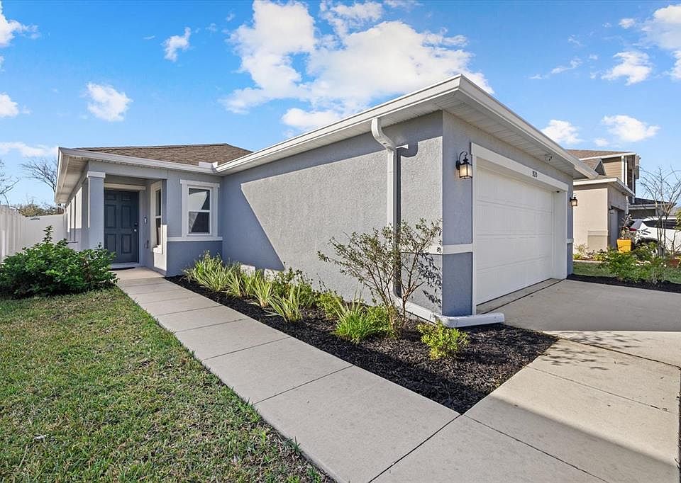 1st image of 9120 Sandy Bluffs Cir