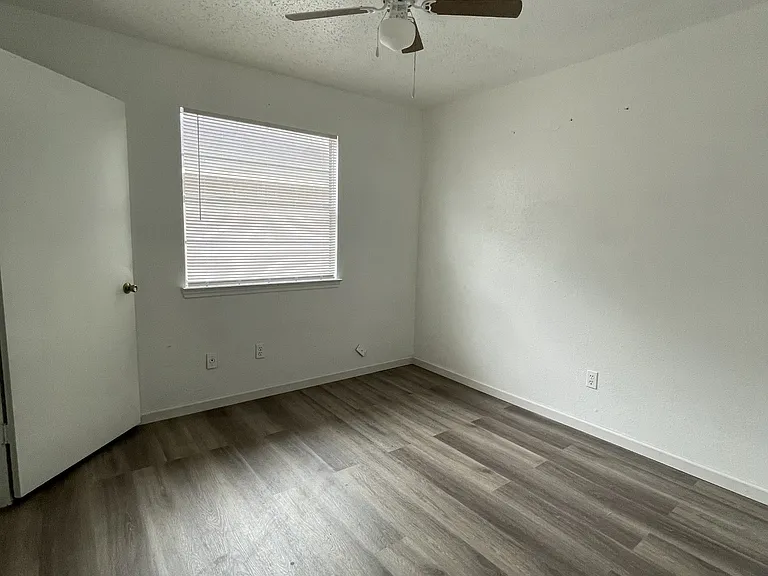 2730 Mud Lake Dr — Photo 16