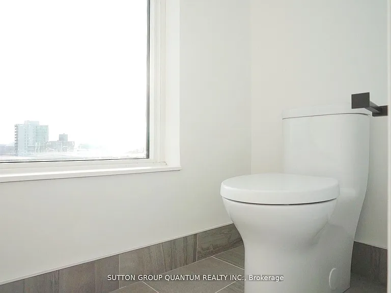 55 Port St E #602 — Photo 25