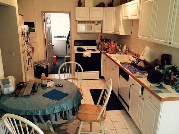3rd image of 8001 E C St