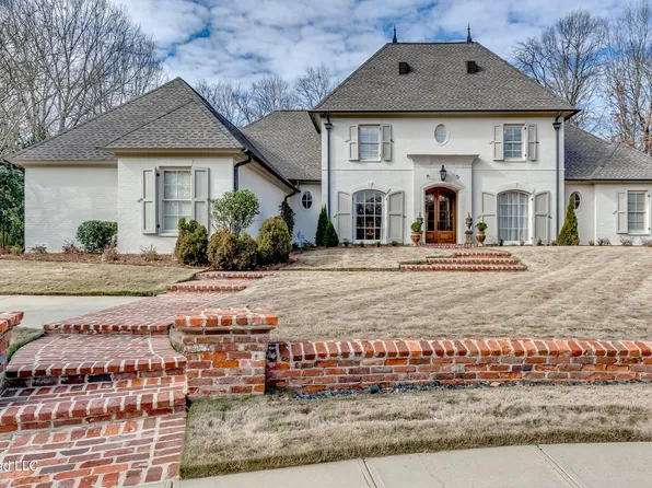 216 Valley Rd, Ridgeland, MS 39157