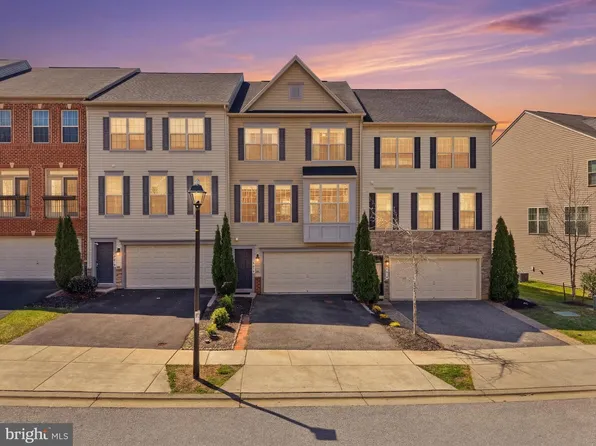 876 Nancy Lynn Ln, Arnold, MD 21012