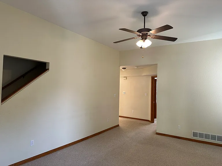 925 N Field Stone Dr — Photo 5