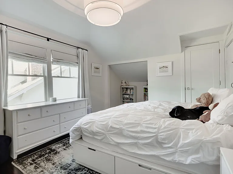 3514 Richardson Ave — Photo 3