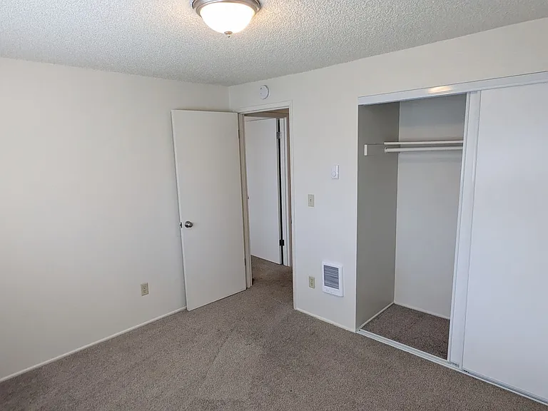 7815 NE 117th Ave — Photo 84