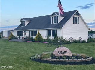 21320 Fairmount Rd, Wapakoneta, OH 45895