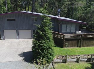 89042 W Randolph Ln, Bandon, OR 97411