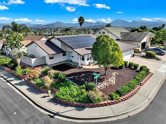 4th image of 11106 Calenda Rd