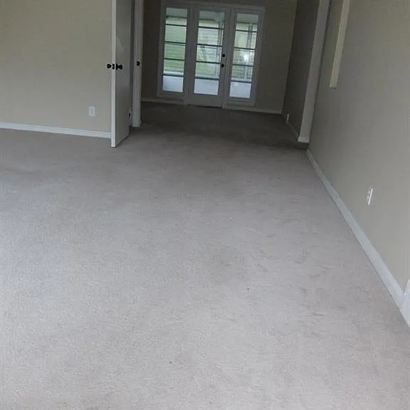2332 N Taylor Rd — Photo 3