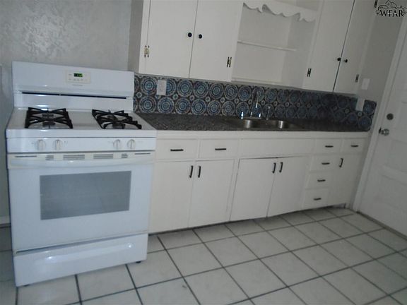 2nd image of 1511 22nd St