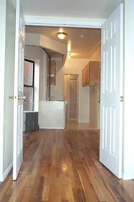 Rented by Tower Brokerage | media 31