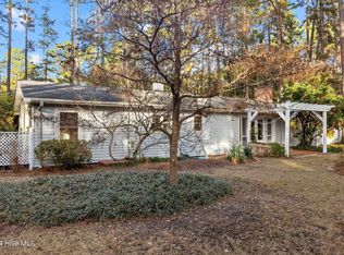 192 Thorne Rd, Pinehurst, NC 28374