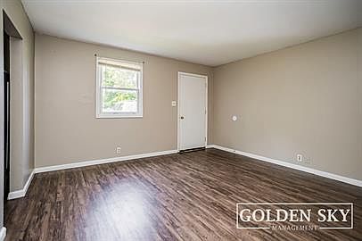3rd image of 2306 S Mock Ave APT 2