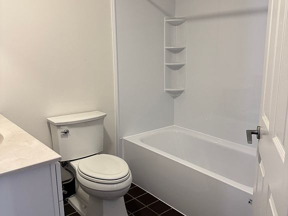 2nd image of 2121 Saint James Ave