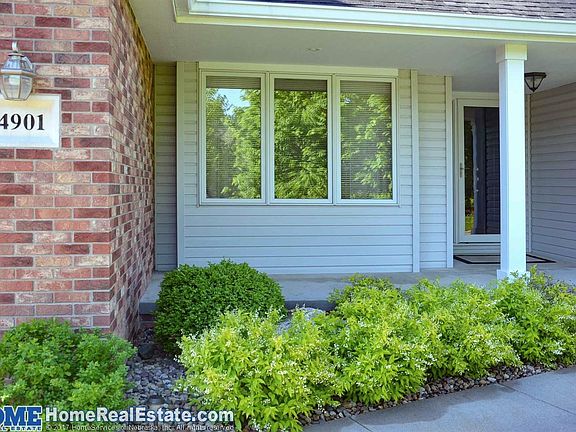 2nd image of 4901 Fir Hollow Ln