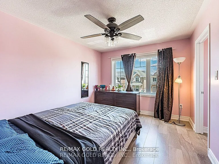 26 Robert Parkinson Dr — Photo 17