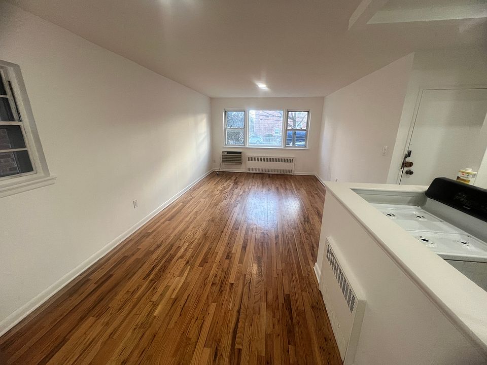 1st image of 1169 E 80th St Floor 1