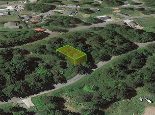 226 Redwood Rd, Whitethorn, CA 95589