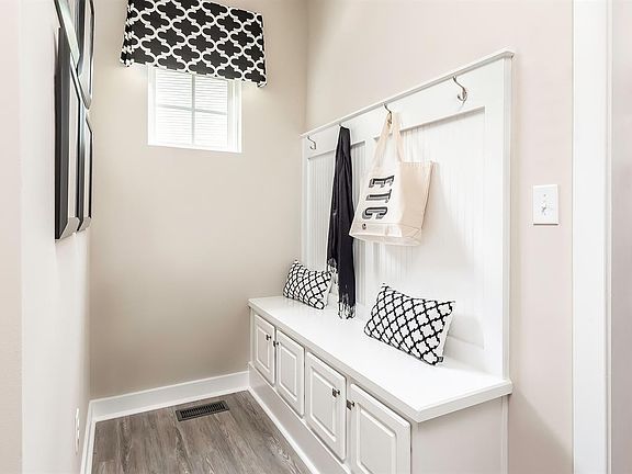 4th image of 372 Oakley Dr Lot 1151