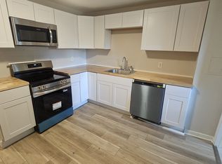 32 Exchange St #1, Albany, NY 12205