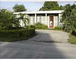5th image of 1428 NW 4th Ave
