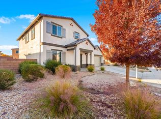44125 Sierra Vista Dr, Lancaster, CA 93536