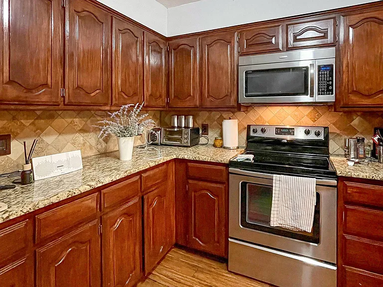 3008 Osceola Dr — Photo 8