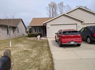 2829 Carrousel Ln, Janesville, WI 53545