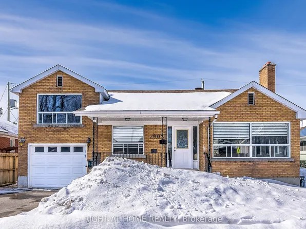 902 Kenzie St #B, Ottawa, ON K1Z 6E4