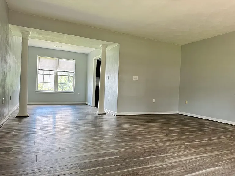 4826 Golfview Dr NE — Photo 13