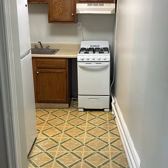 29 Franklin St #6 — Photo 2