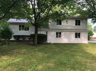 26648 Thompson Rd, Perrysburg, OH 43551