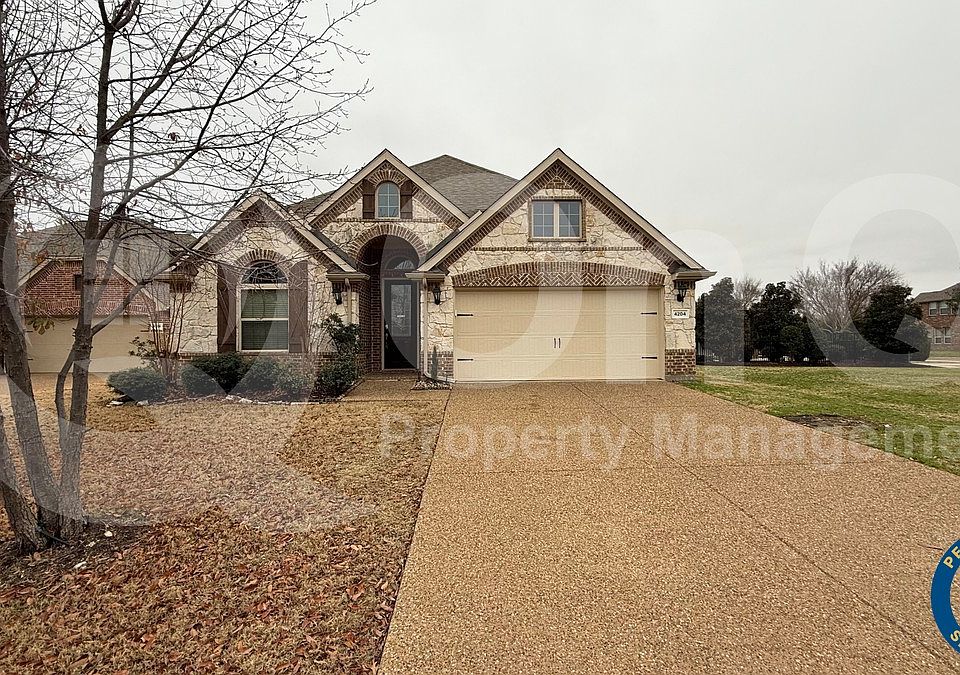 1st image of 4204 Overton Dr