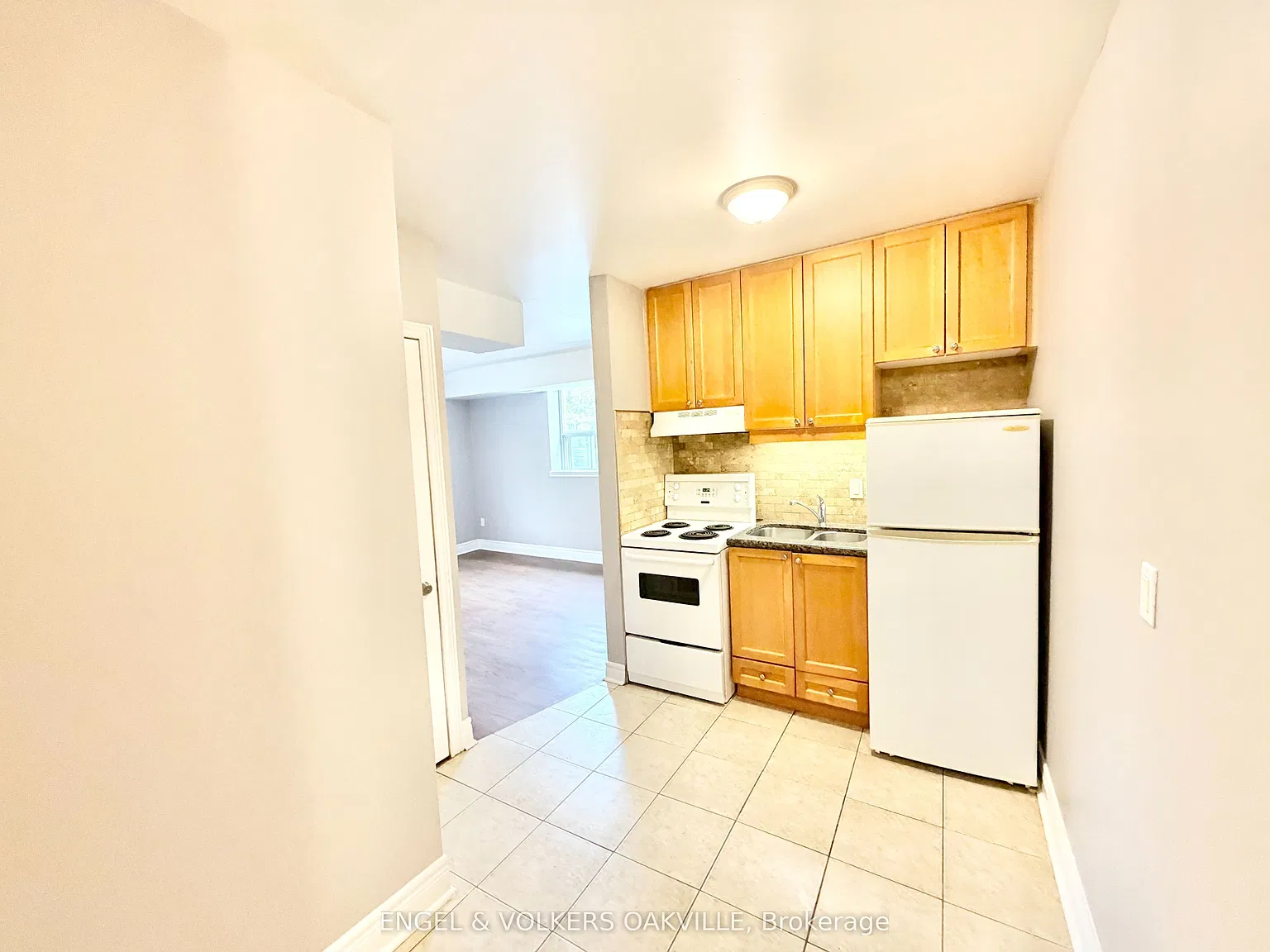 Studio, $1,450 — Photo 3