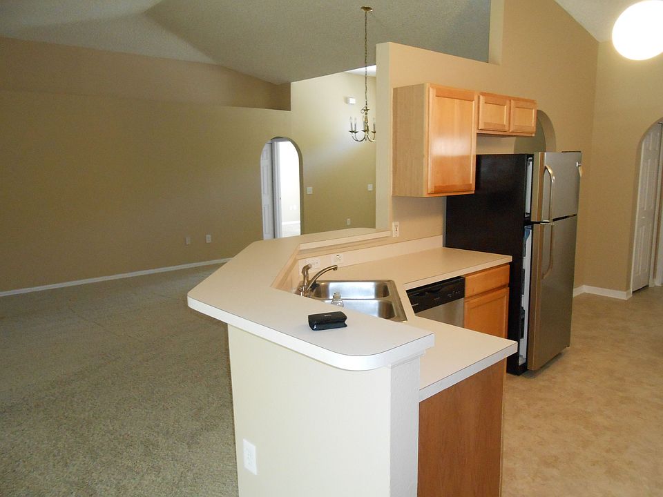 1st image of 551 Doe Cove Pl