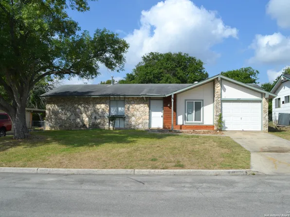 207 LOST FOREST, Live Oak, TX 78233