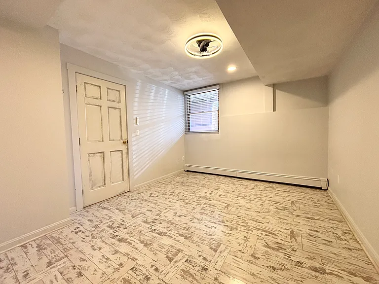 1436 Columbia Rd #1 — Photo 15