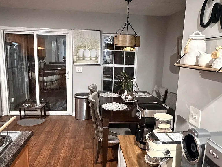 325 Stewarts Landing Cir — Photo 5