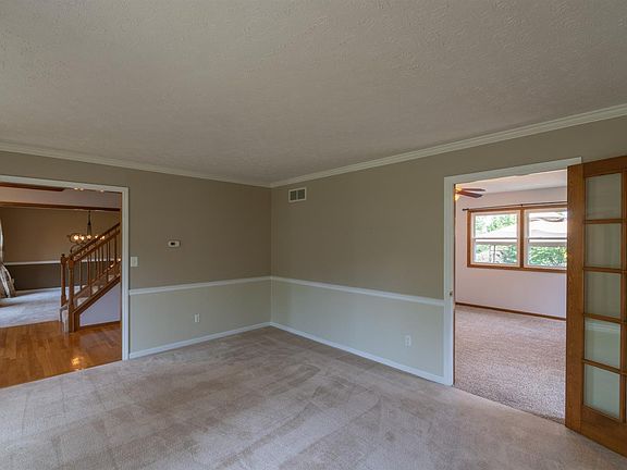 3rd image of 7024 Gregory Creek Ln