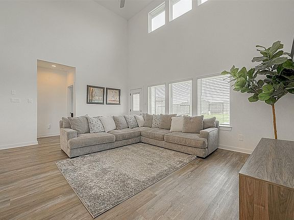 5th image of 22502 Modica Rift Ln